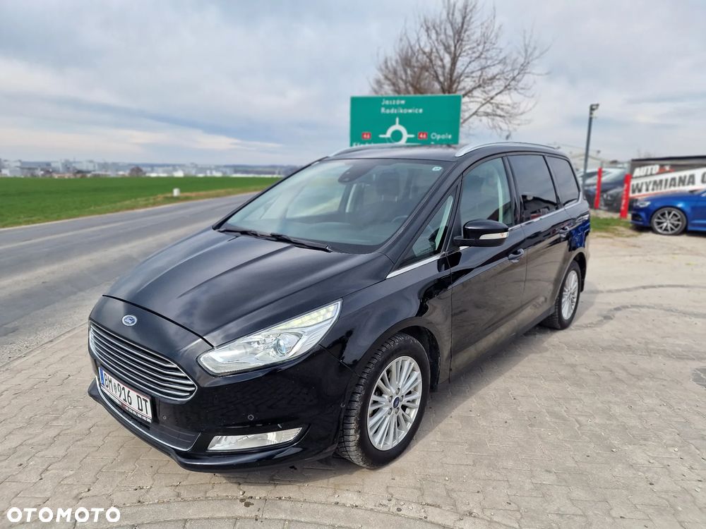 Ford Galaxy 2.0 EcoBlue Twin-Turbo Titanium - 3
