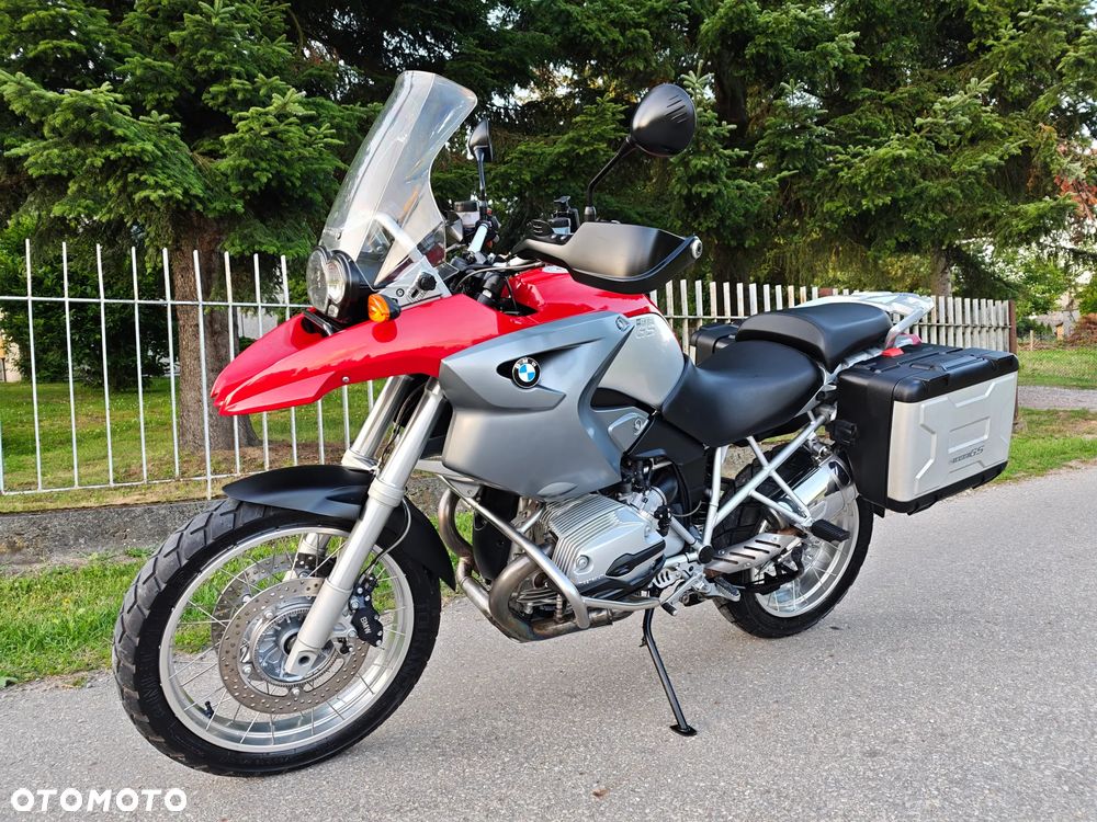 BMW R - 1