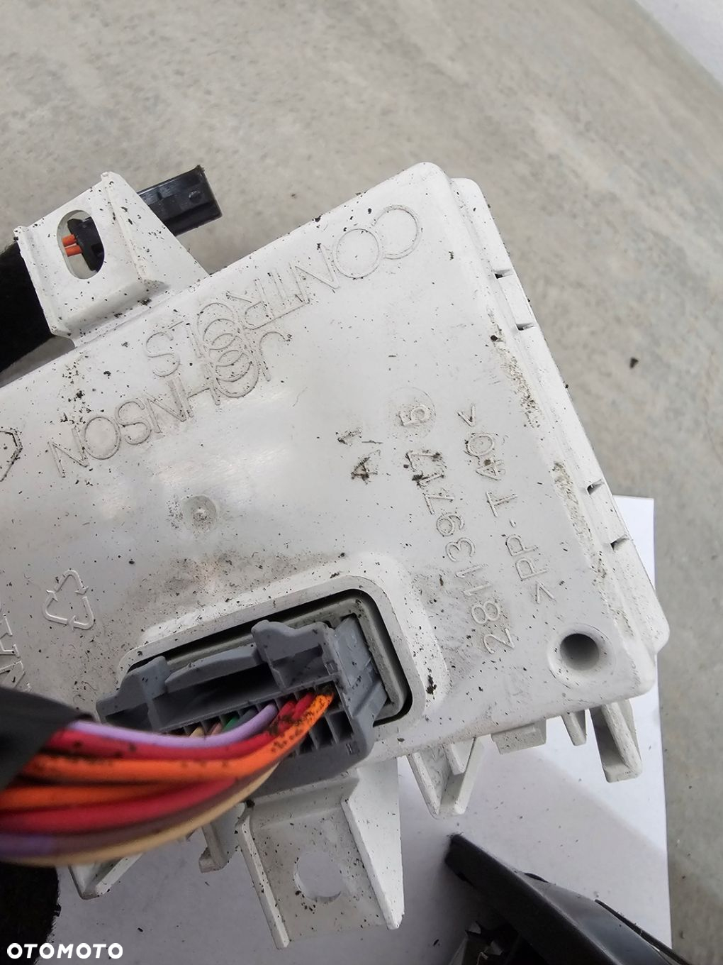 RENAULT CLIO III NAWIGACJA radio 259151852R 2811397175 8153812 - 4