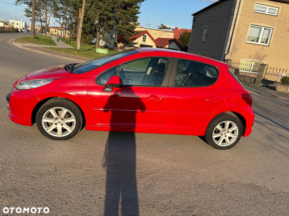 Peugeot 207 110 Sport - 1