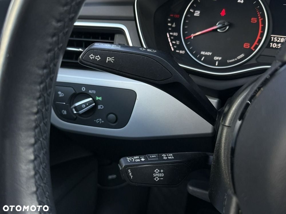 Audi A4 Avant 30 TDI S tronic - 20
