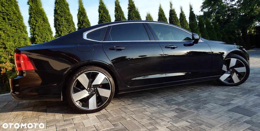 Volvo S90 D4 SCR Momentum Pro - 25