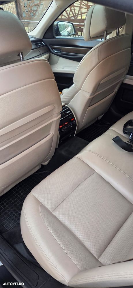 BMW Seria 7 730d Aut. - 12