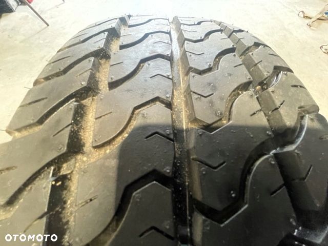Opona Dunlop 235 65 16c Econodrive - 7