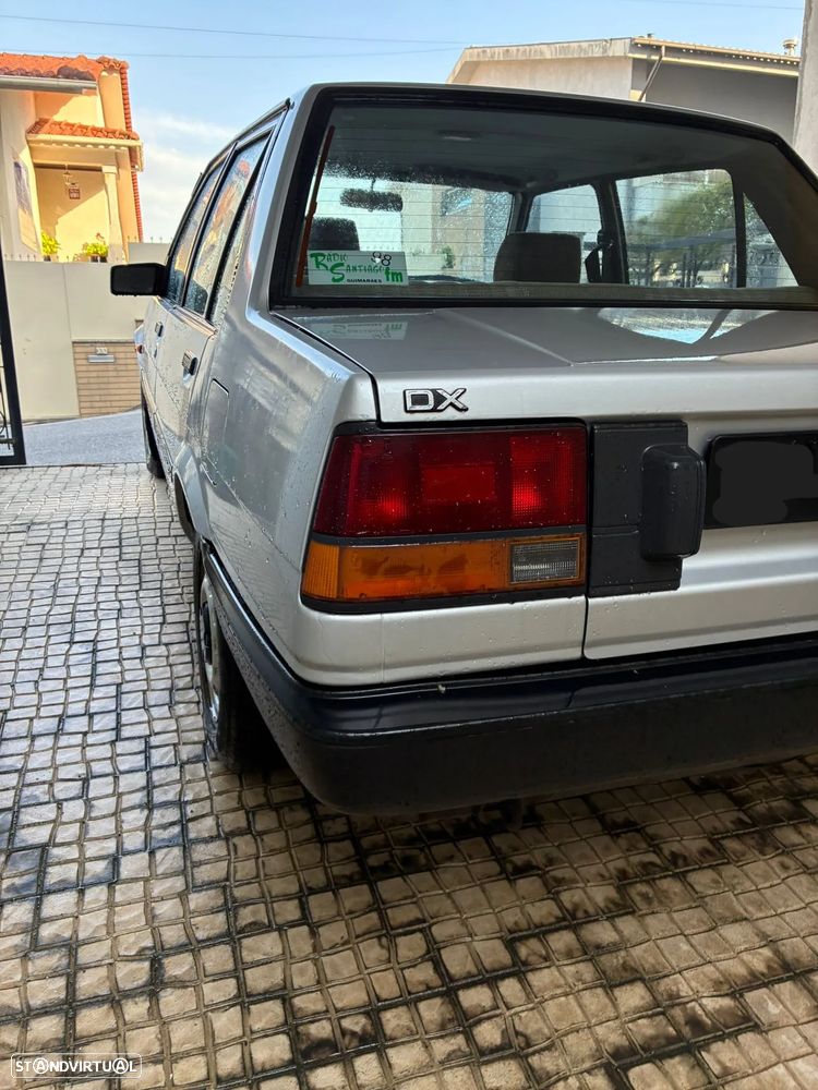 Toyota Corolla Sedan 1.3 Silver Line - 3