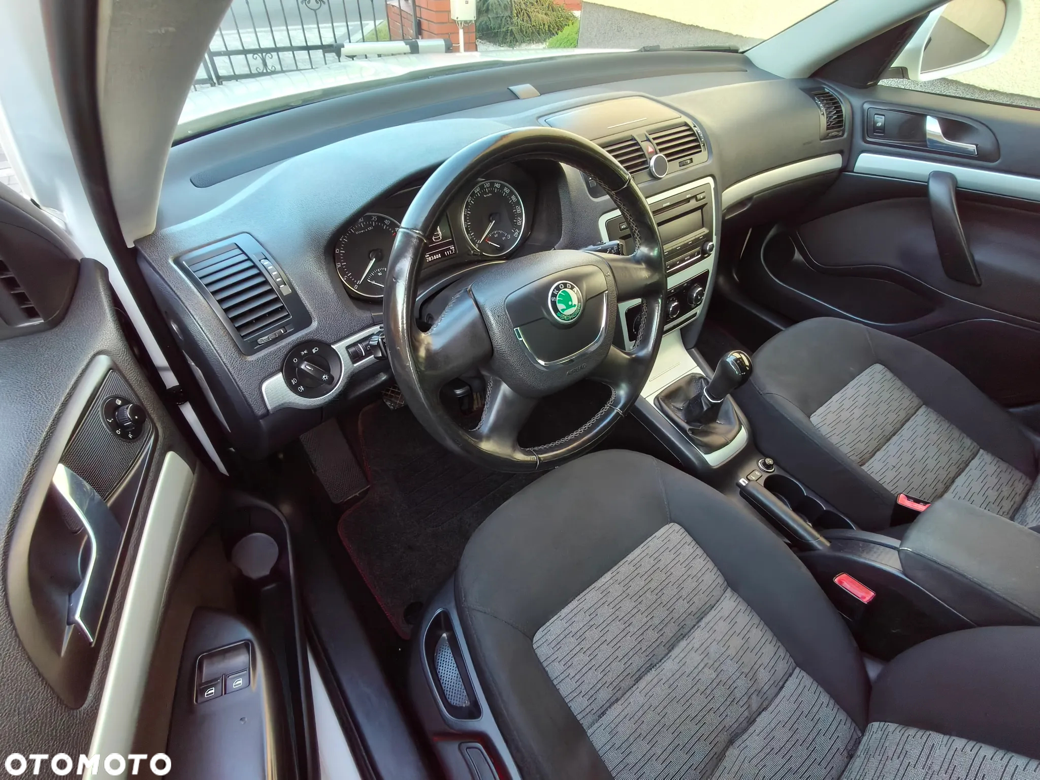 Skoda Octavia 1.6 TDI Elegance - 29