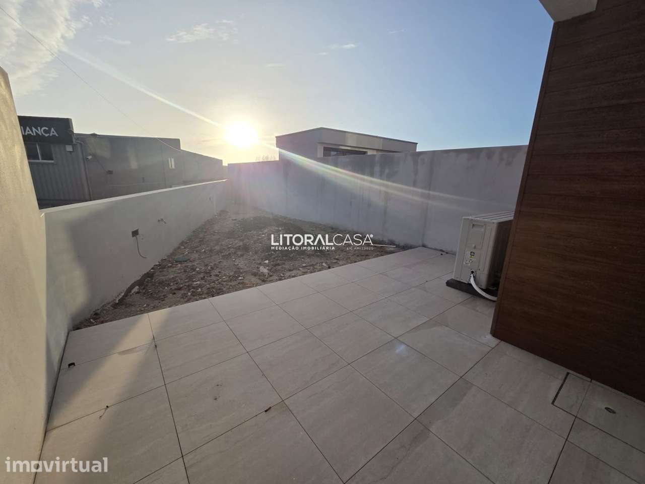 Moradia T4 Nova - Aradas - Grande imagem: 5/23
