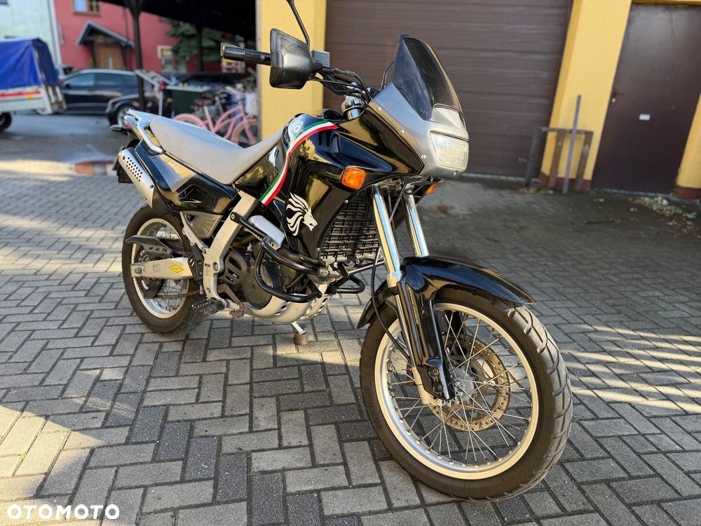 Aprilia Pegaso - 1