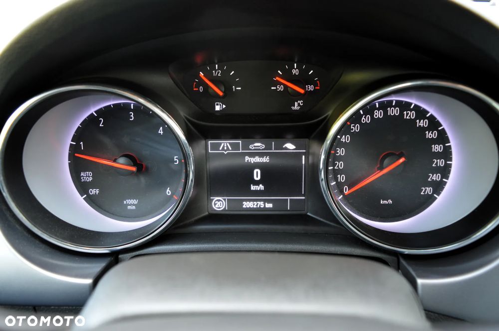 Opel Astra 1.6 D (CDTI) Dynamic - 40
