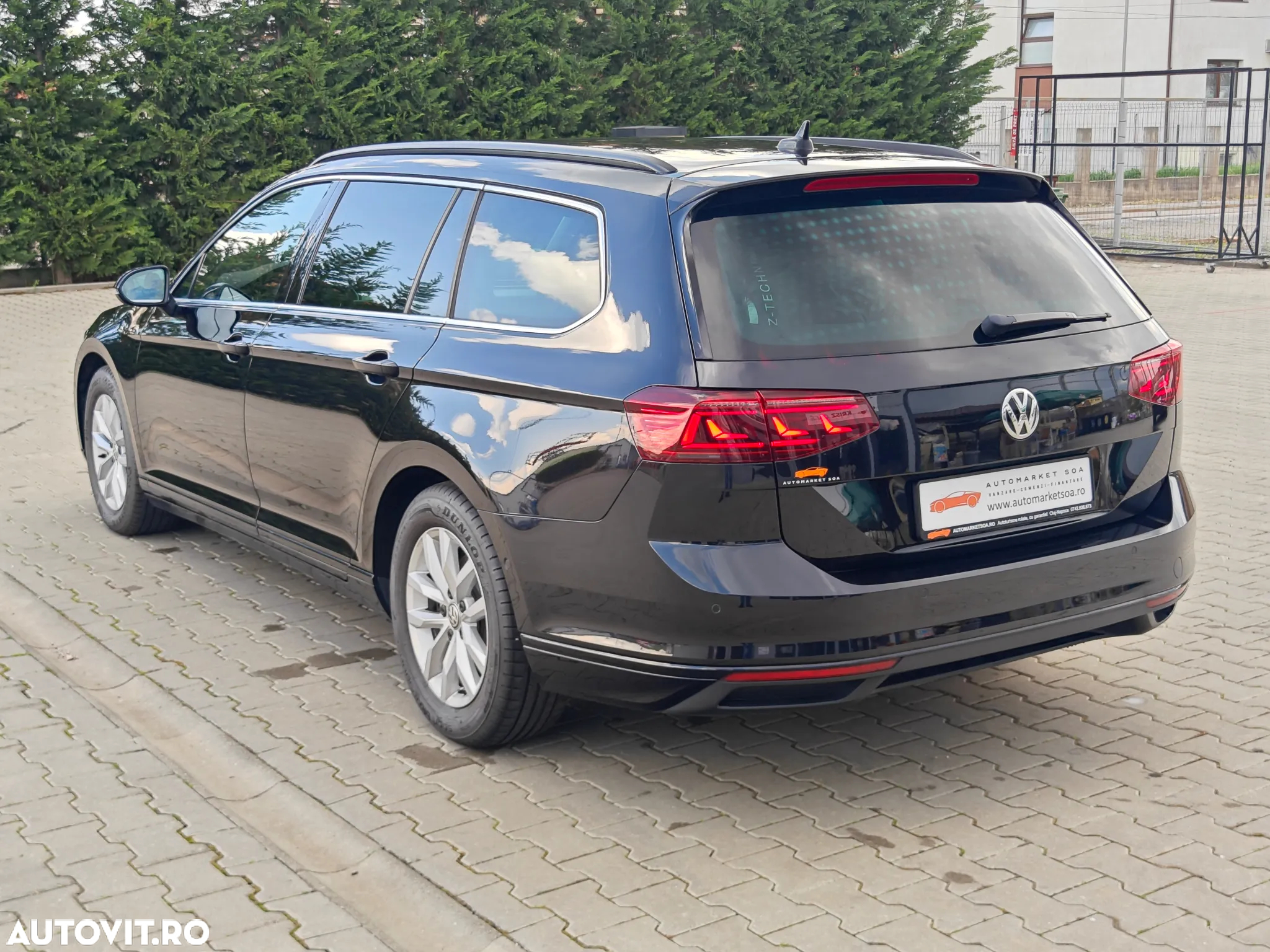 Volkswagen Passat Variant 2.0 TDI DSG Business - 3
