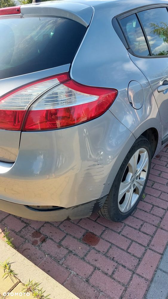 Renault Megane 1.6 16V 110 Dynamique - 9