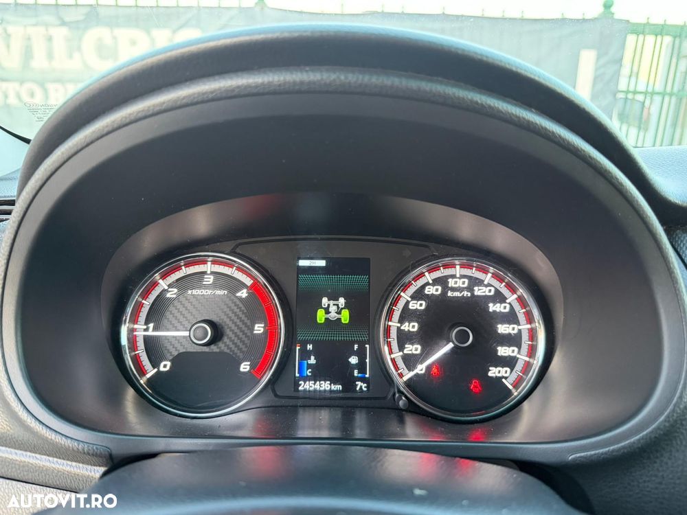 Mitsubishi L200 Double Cab 2.2 DI-D M/T Instyle - 16