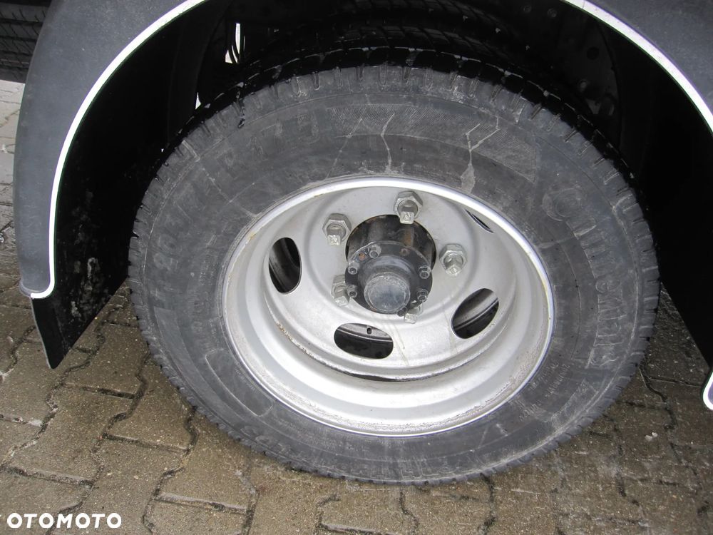 Mitsubishi Fuso eCanter 4C15E - 11