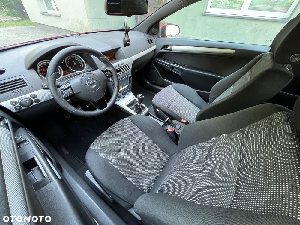 Opel Astra 1.6 Essentia - 6