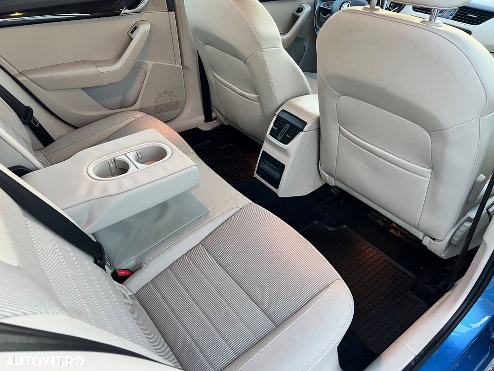 Skoda Octavia 1.8 TSI Green tec Elegance - 12