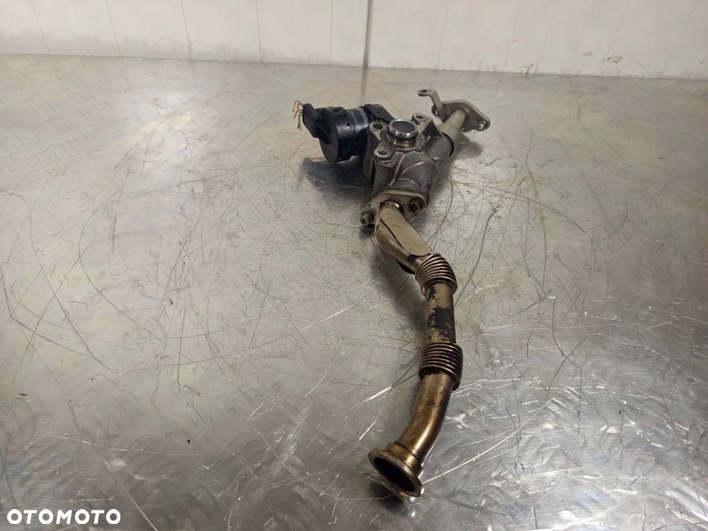 Zawór EGR BMW e87 e90 2.0 B 756324105 - 4
