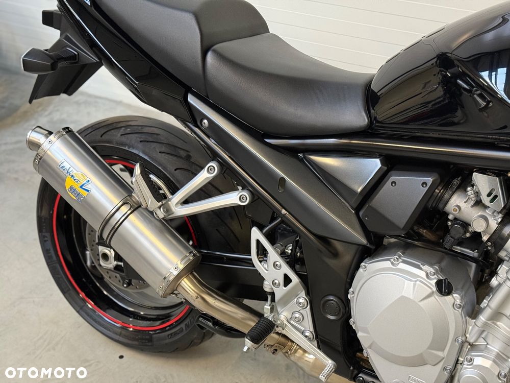 Suzuki Bandit - 14