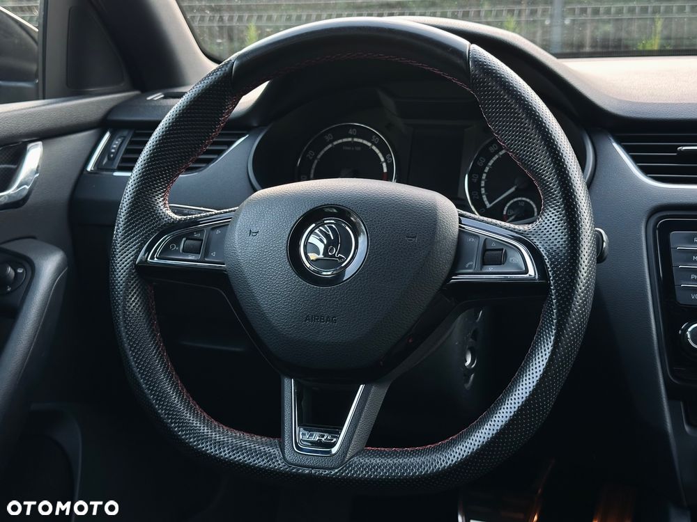 Skoda Octavia 2.0 TSI (Green tec) DSG RS - 8