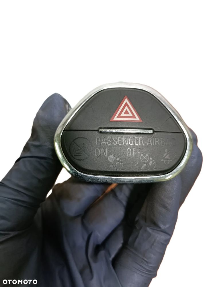 OPEL CORSA V E 14-19 przełącznik przycisk świateł awaryjnych 39031634 * - 1
