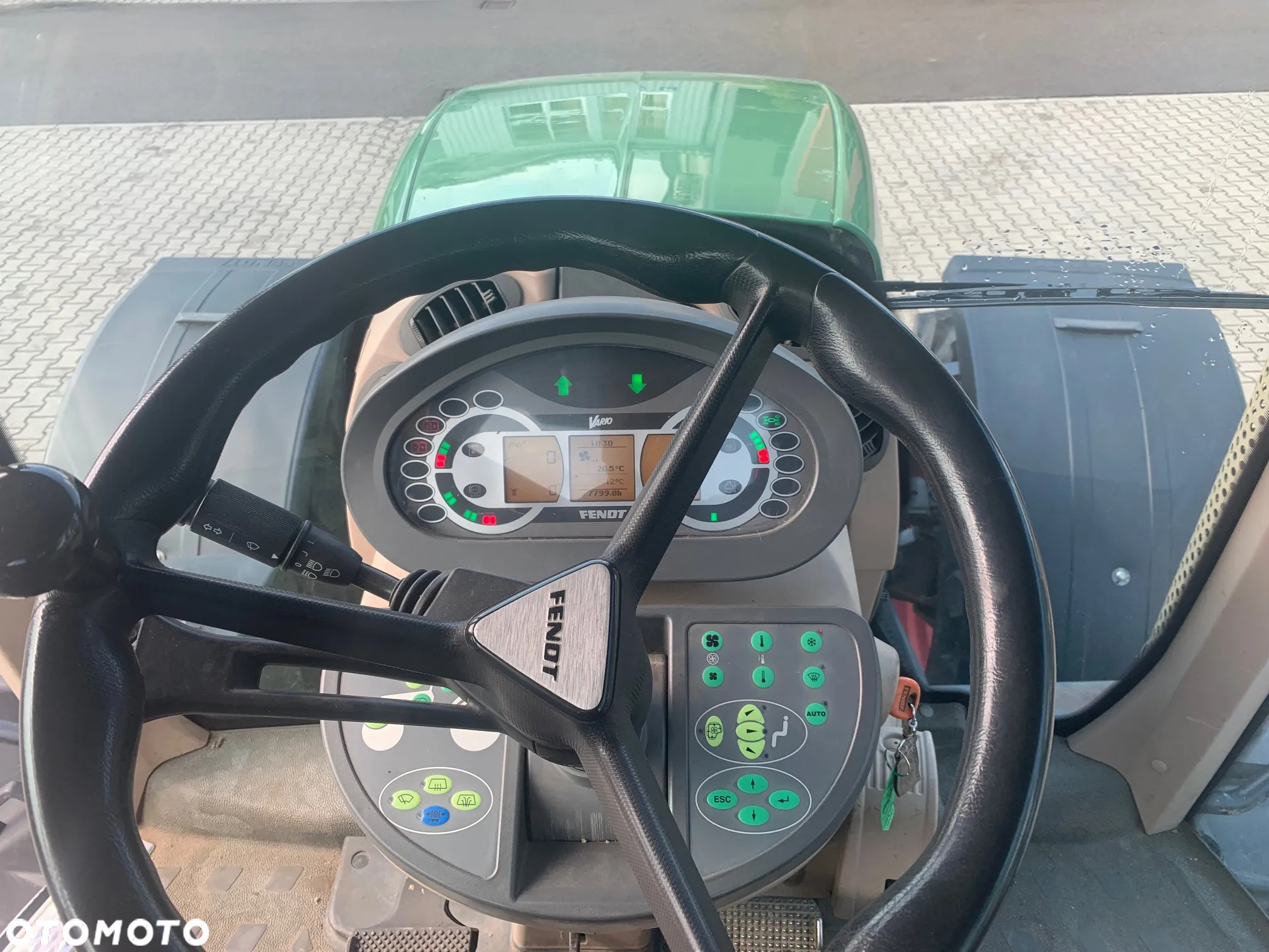 Fendt 828 VARIO SCR PROFI PLUS - 11