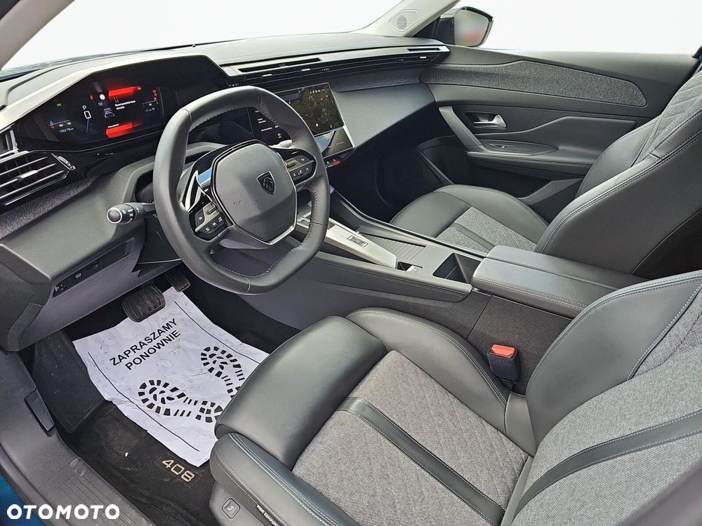 Peugeot 408 - 11