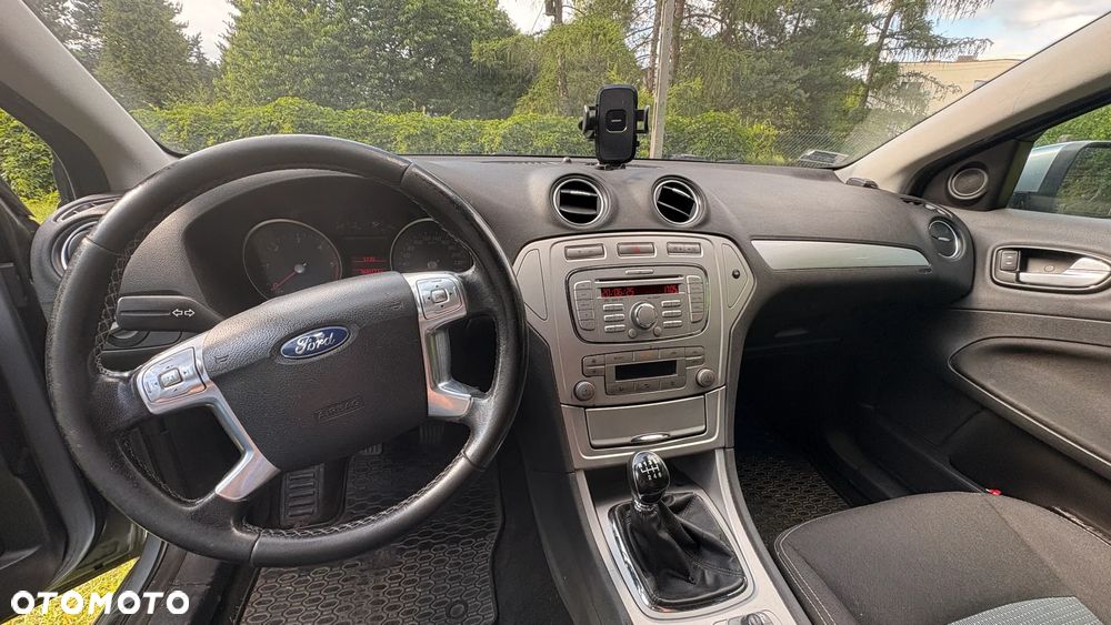 Ford Mondeo 2.0 TDCi Ambiente - 7