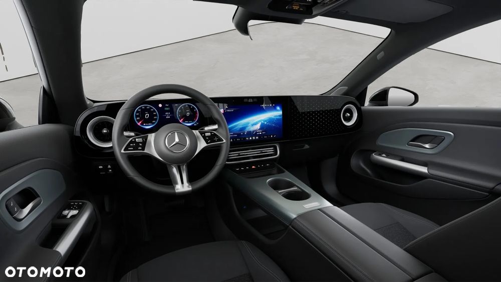 Mercedes-Benz CLA 200 7G-DCT - 36