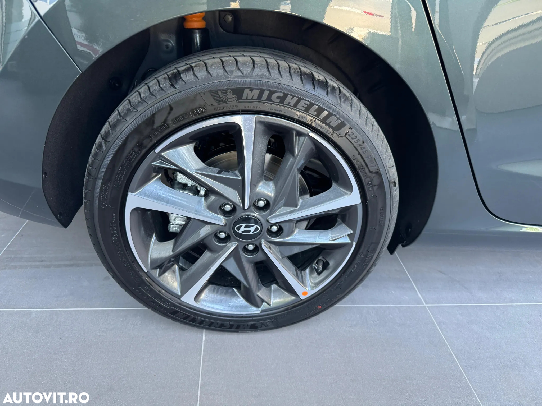 Hyundai i30 Fastback 1.5 T-GDI 140CP 7DCT MHEV Highway - 6