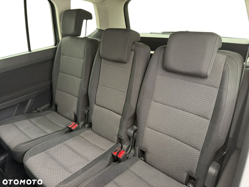 Volkswagen Touran 1.5 TSI EVO Comfortline - 13