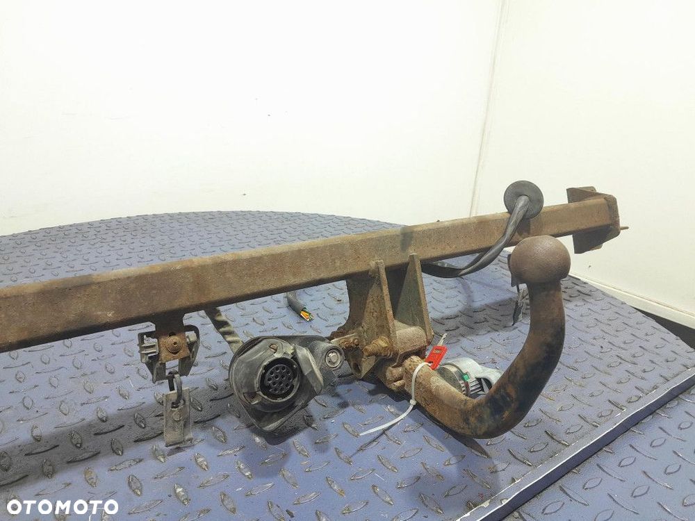 OPEL ASTRA III H KOMBI HAK DO PRZYCZEPY - 3