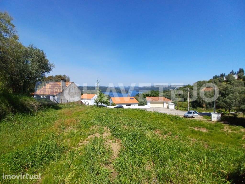 Terreno rústico com vista para a Albufeira do Castelo do Bode. - Grande imagem: 3/10
