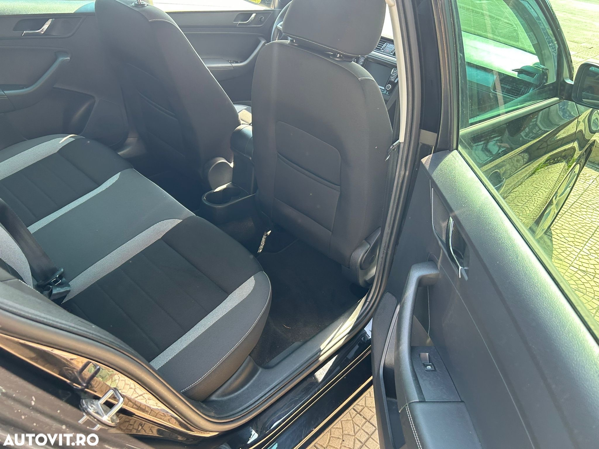 Skoda RAPID 1.4 TDI DSG Ambition - 12