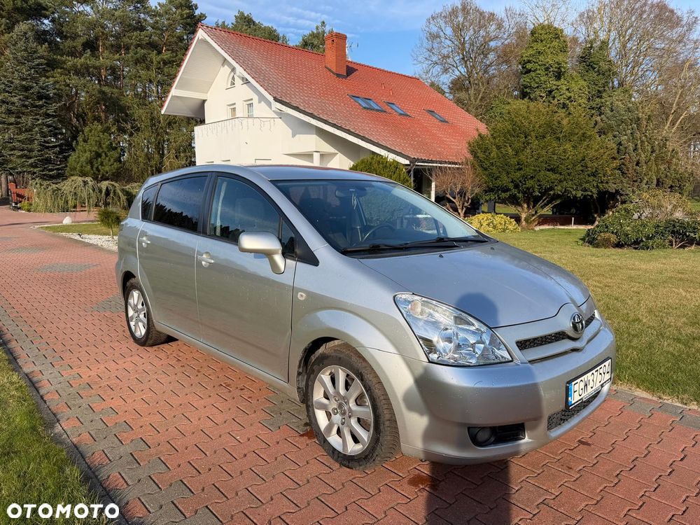 Toyota Corolla Verso - 13