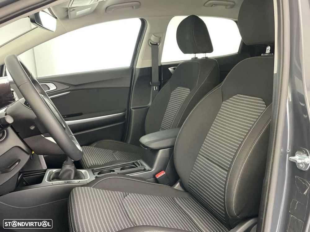 Kia XCeed 1.0 T-GDI Dynamic - 17
