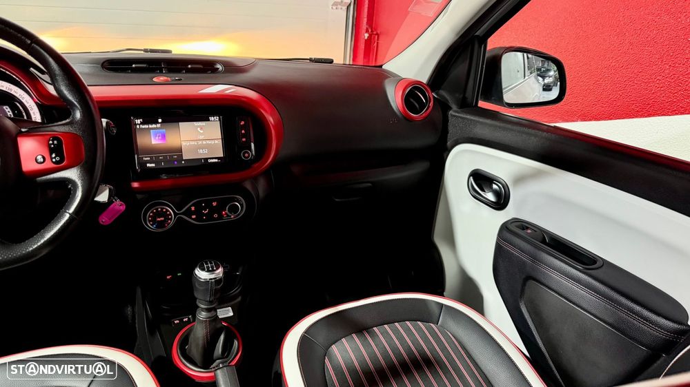 Renault Twingo 0.9 TCe Sport - 36