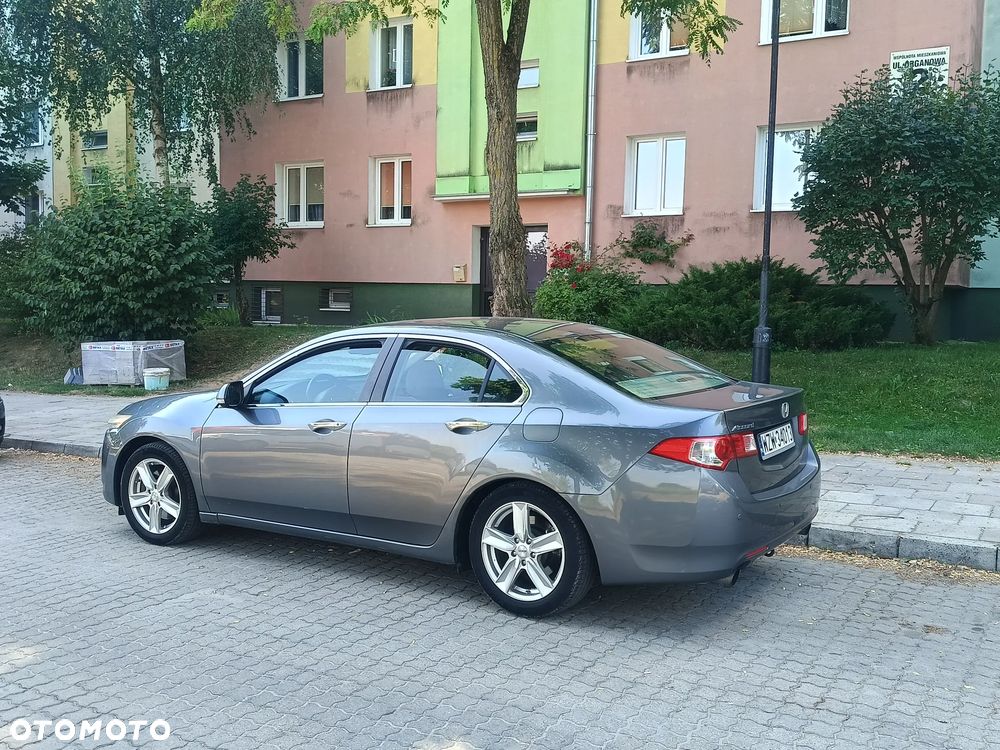 Honda Accord 2008 photo 2