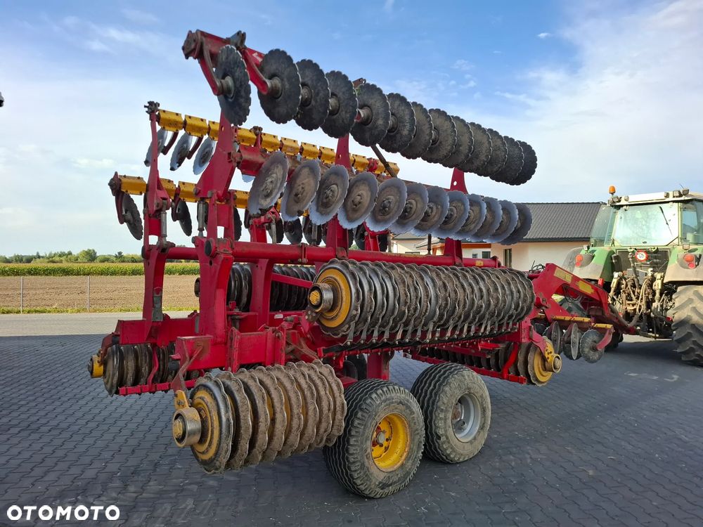 Väderstad Carrier 820 2011 rok , Nowe Talerze , Nie  Malowany , Stan Bardzo  Dobry - 12