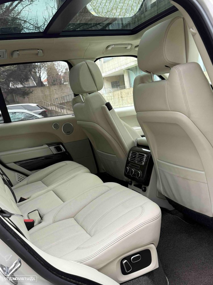 Land Rover Range Rover 4.4 SDV8 Autobiography - 10