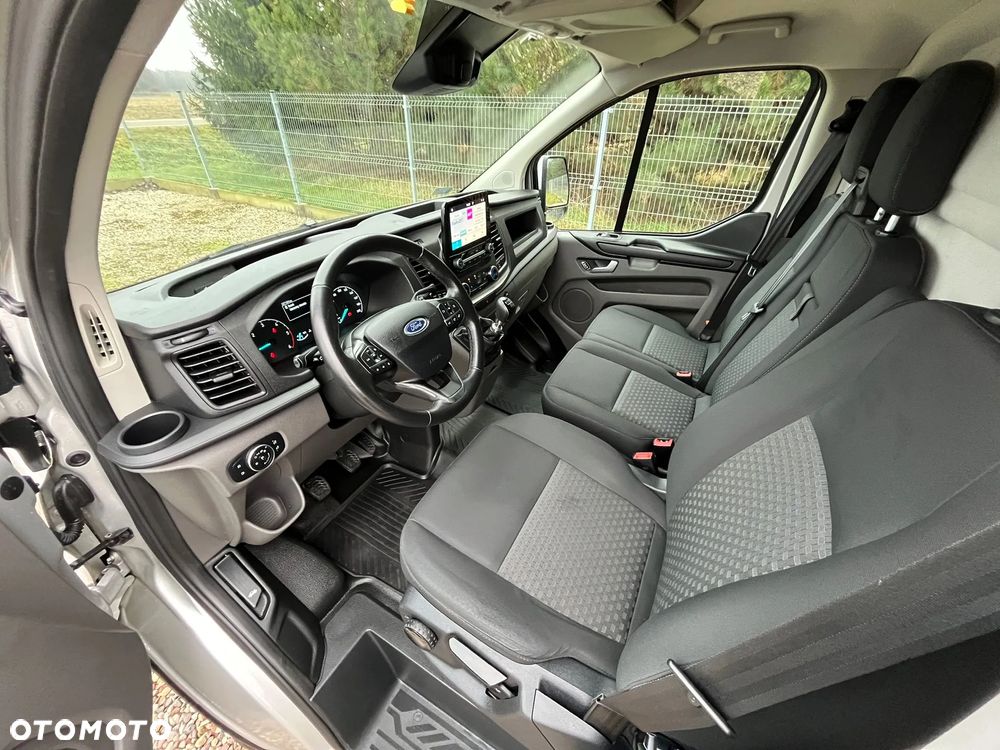 Ford Transit Custom L1H1, 2.0TDCI, LEDY, Android Auto, Kamera Cofania, Salon Polska, Pierwszy Właściciel, Serwis ASO Ford Do Końca, BEZWYPADKOWY, FV 23%, Bardzo Zadbany !!! - 26
