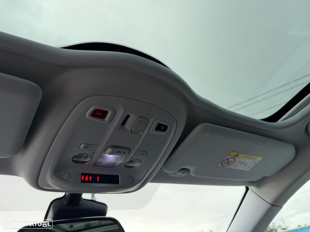 Peugeot 308 1.6 e-HDi Active - 11