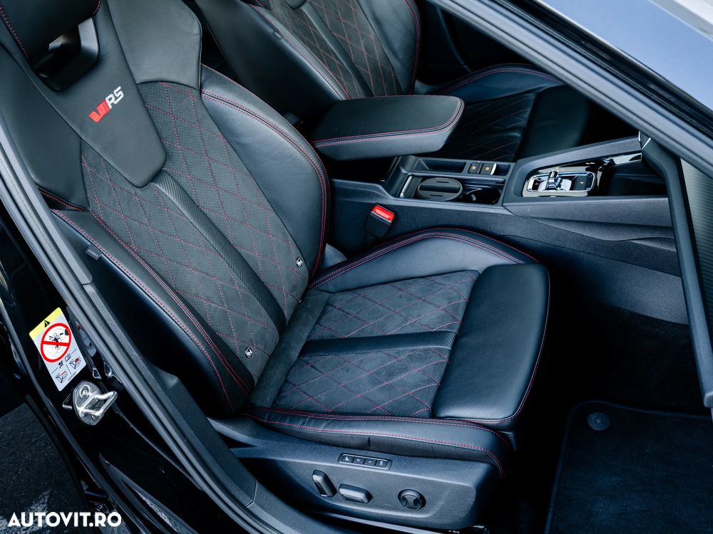 Skoda Octavia 2.0 TDI DSG RS Plus - 26