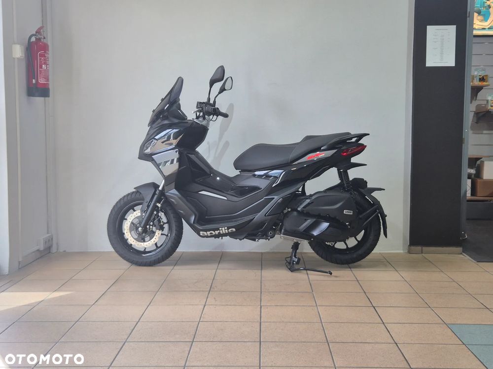 Aprilia SR - 6