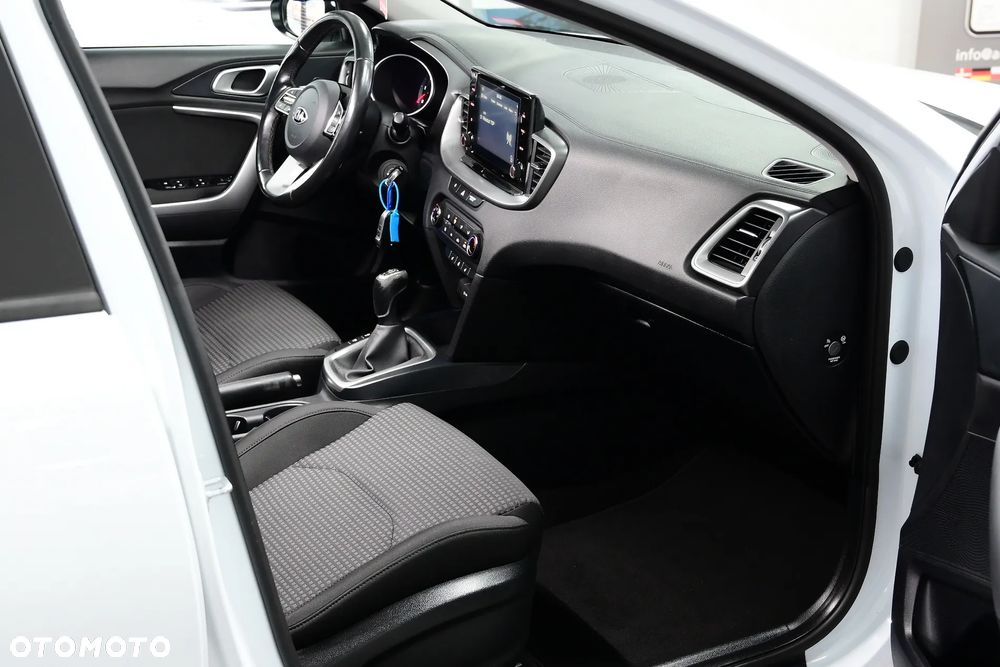 Kia Ceed 1.6 CRDi XL - 10