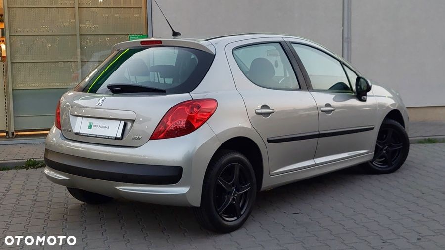 Peugeot 207 - 5