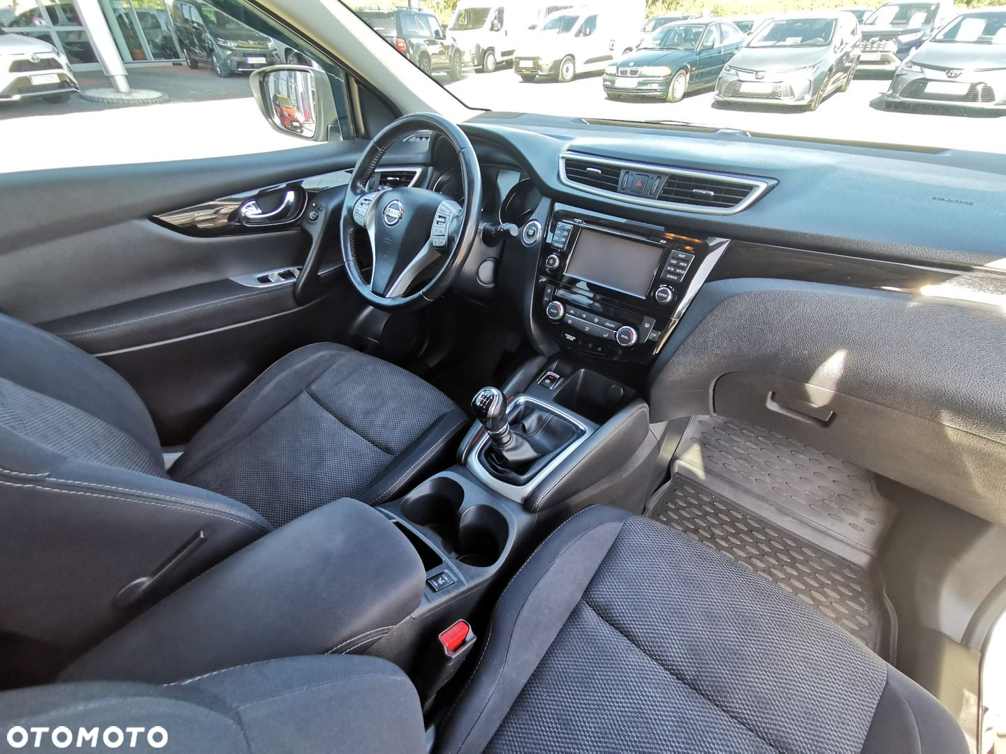 Nissan Qashqai 1.6 DIG-T Tekna - 16