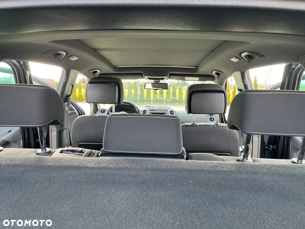 Volkswagen Tiguan 2.0 TDI SCR R-Line - 10