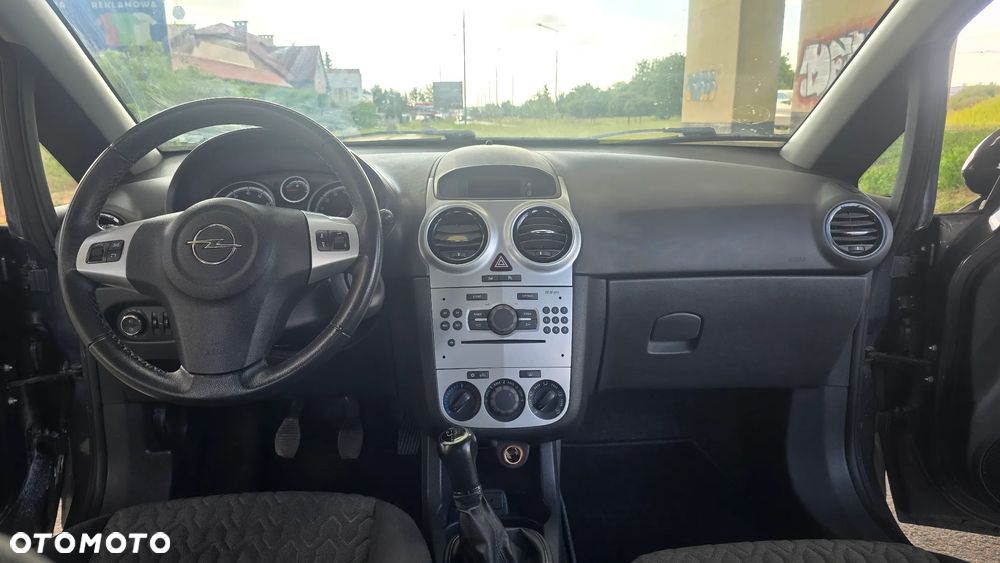 Opel Corsa 1.2 16V Enjoy - 33