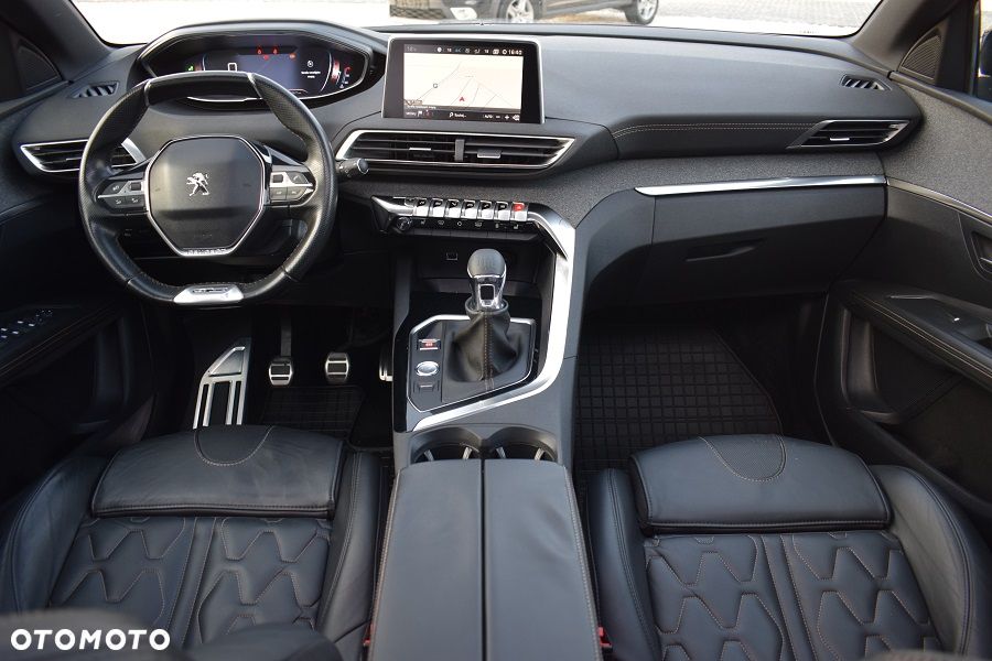 Peugeot 3008 1.2 PureTech GPF Allure S&S - 5