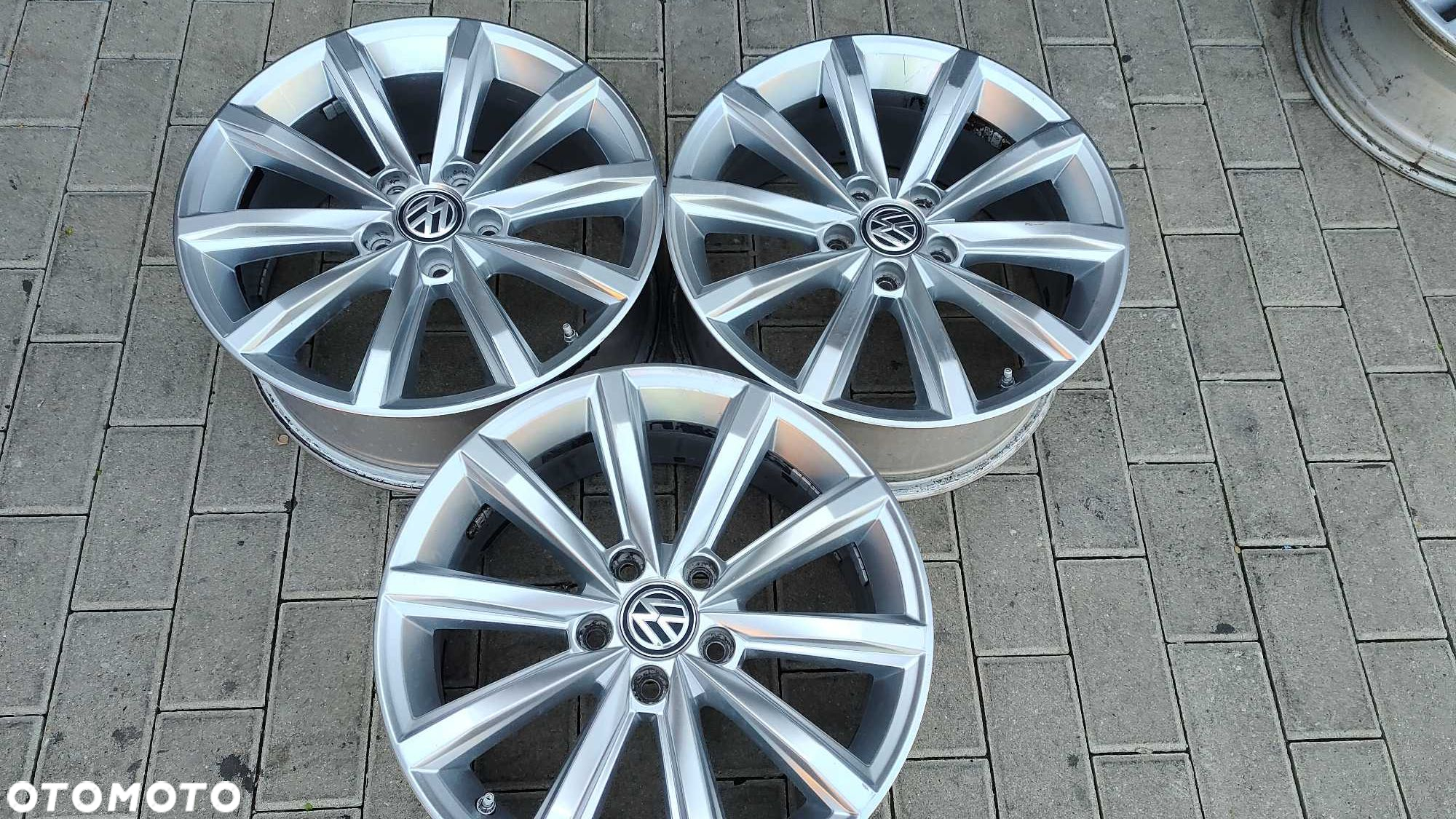 Oryginalne Felgi Felga VW 17 5x112 7j et40 3szt MB - 5