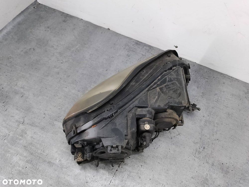 LAMPA PRZÓD LEWA VOLVO XC90 ( 02-14 ) 30744007 89900294 - 5